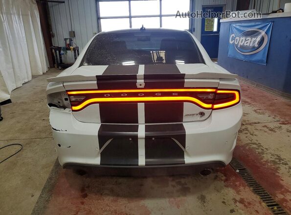2C3CDXL9XHH556297 2017 DODGE CHARGER Белый Вид сзади