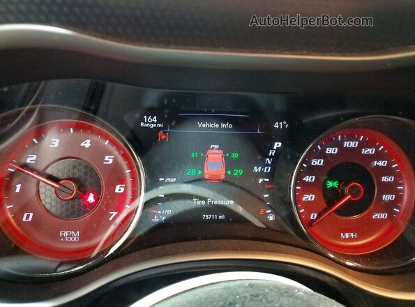 2C3CDXL9XHH556297 2017 DODGE CHARGER Белый Вид щитка приборов