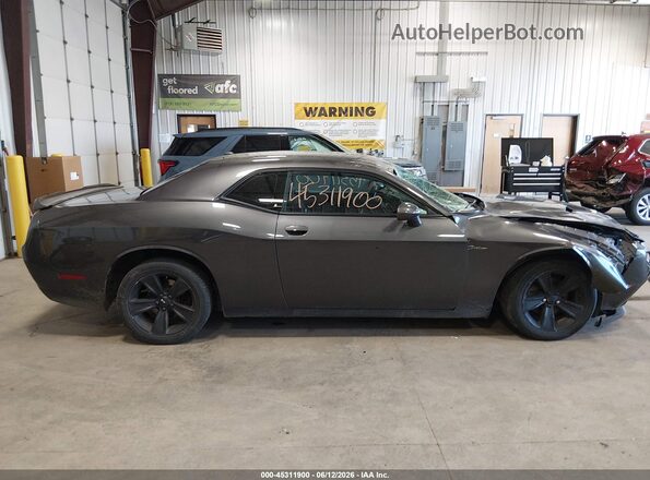 2C3CDZAG0GH113457 2016 DODGE CHALLENGER Серый Вид задней части салона