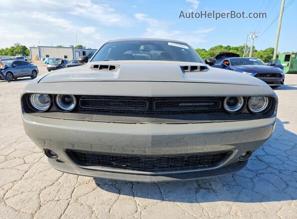 2C3CDZAG0JH120593 2018 DODGE CHALLENGER Gray Widok z przodu