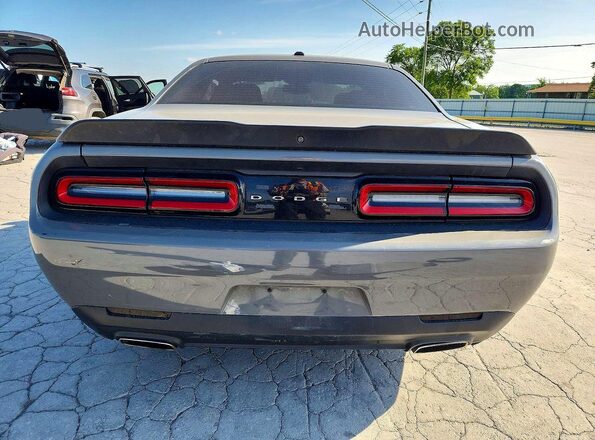 2C3CDZAG0JH120593 2018 DODGE CHALLENGER Gray Widok z tyłu