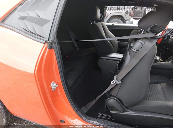 2C3CDZAG0KH679823 2019 DODGE CHALLENGER Оранжевый Вид наклейки с VIN-кодом