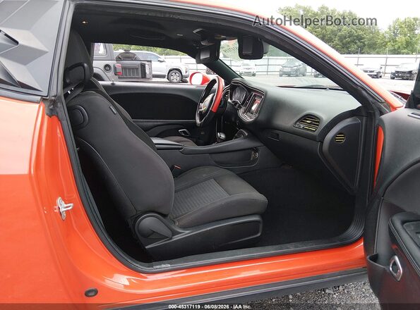 2C3CDZAG0KH679823 2019 DODGE CHALLENGER Оранжевый Вид салона спереди