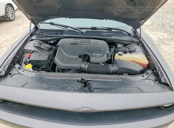 2C3CDZAG0MH610522 2021 DODGE CHALLENGER Gray Vista interior trasera