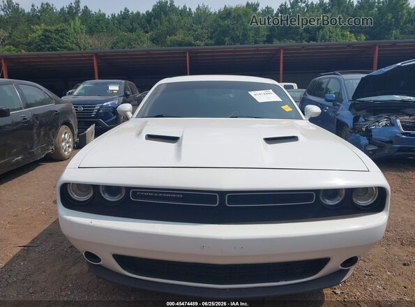 2C3CDZAG2GH137355 2016 DODGE CHALLENGER White Սալոնի հետևի տեսք