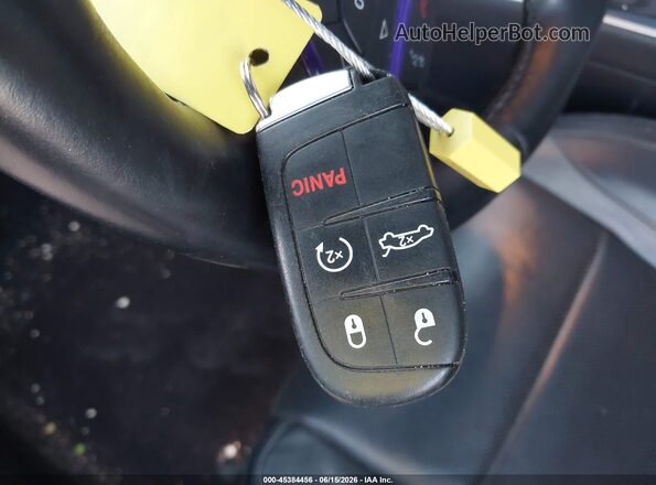 2C3CDZAG2GH153815 2016 DODGE CHALLENGER Purple Вид панелі приладів