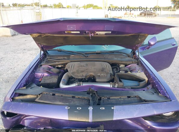 2C3CDZAG2GH153815 2016 DODGE CHALLENGER Purple Вид ззаду