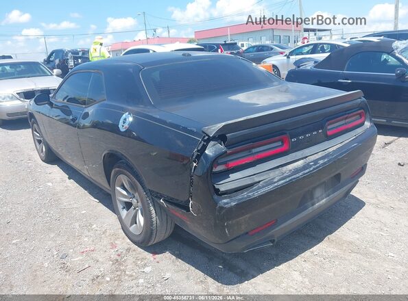 2C3CDZAG2GH300070 2016 DODGE CHALLENGER Black Front view