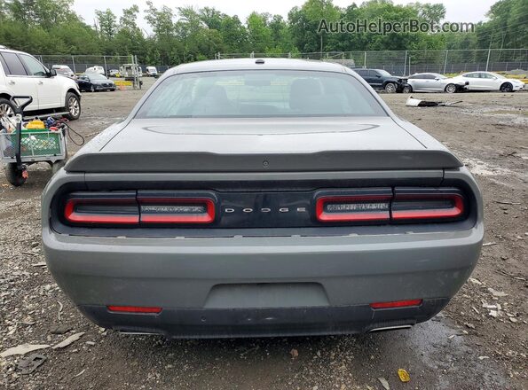 2C3CDZAG2JH152963 2018 DODGE CHALLENGER Gray Widok z tyłu