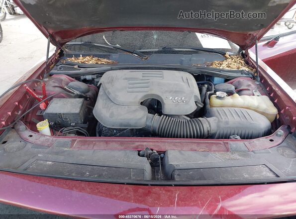 2C3CDZAG2JH327695 2018 DODGE CHALLENGER Maroon Հետևի տեսք