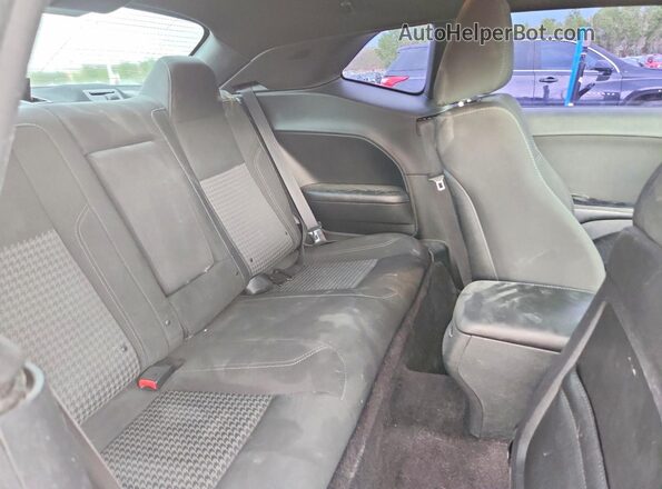 2C3CDZAG2KH531561 2019 DODGE CHALLENGER Белый Вид задних сидений