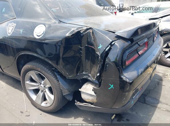 2C3CDZAG3JH219165 2018 DODGE CHALLENGER Black Вид щитка приладів