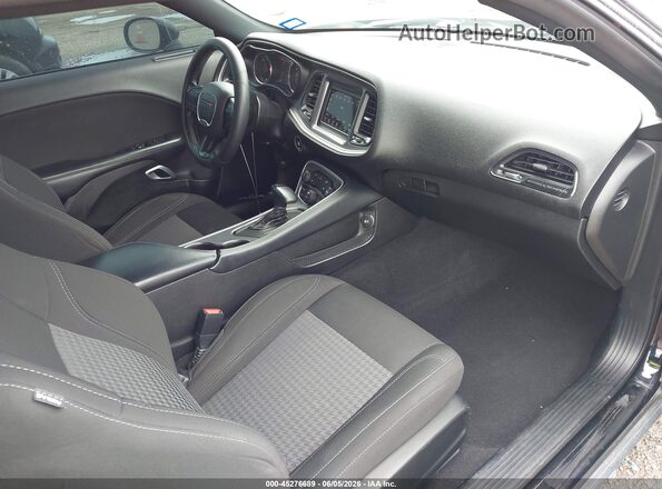 2C3CDZAG3NH260336 2022 DODGE CHALLENGER Black Front interior view