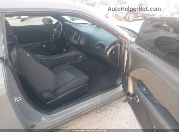 2C3CDZAG3PH590965 2023 DODGE CHALLENGER Gray წინა სალონის ხედი