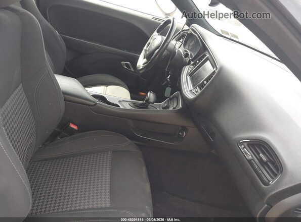 2C3CDZAG4GH137793 2016 DODGE CHALLENGER Gray Vista interior delantera
