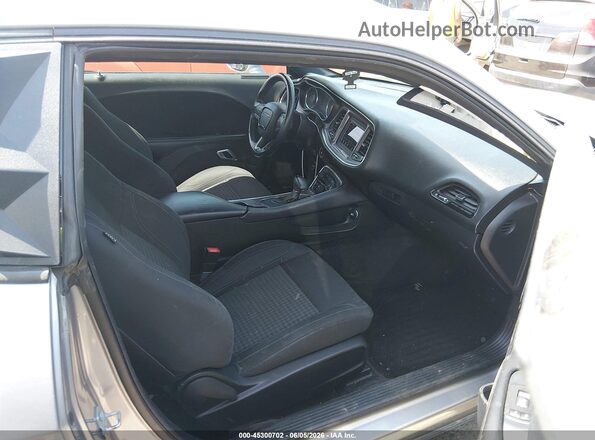 2C3CDZAG4HH600744 2017 DODGE CHALLENGER Серый Вид салона спереди
