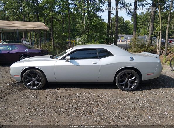 2C3CDZAG4KH751171 2019 DODGE CHALLENGER Silver Widok wnętrza 360 stopni