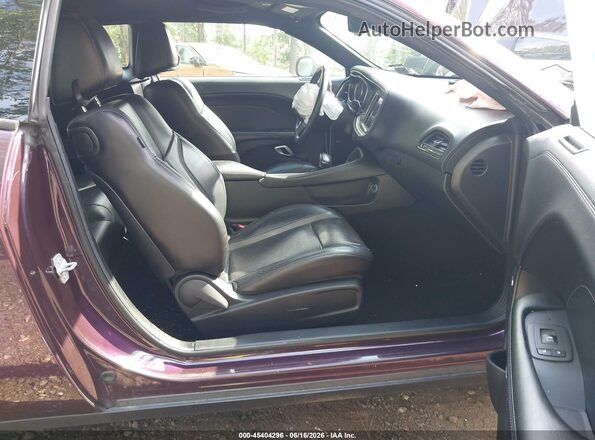 2C3CDZAG4MH508009 2021 DODGE CHALLENGER Purple Vista interior delantera