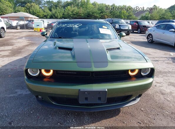 2C3CDZAG5JH297284 2018 DODGE CHALLENGER Зеленый Вид задней части салона
