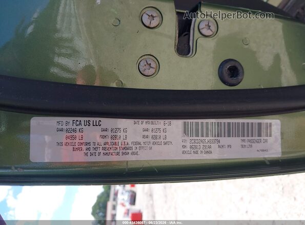 2C3CDZAG5JH333734 2018 DODGE CHALLENGER Green Widok komory silnika