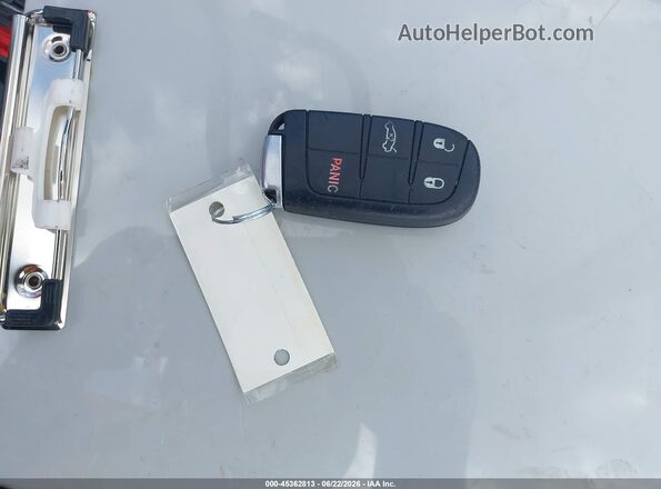 2C3CDZAG5KH701671 2019 DODGE CHALLENGER Красный Вид панели приборов