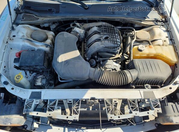 2C3CDZAG5KH759327 2019 DODGE CHALLENGER Белый Вид задней части салона