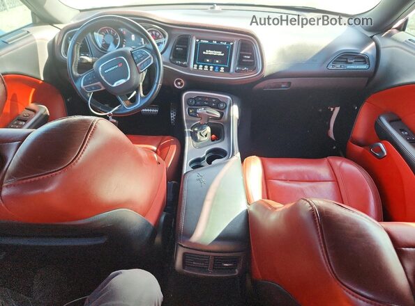 2C3CDZAG5LH198967 2020 DODGE CHALLENGER White Widok deski rozdzielczej