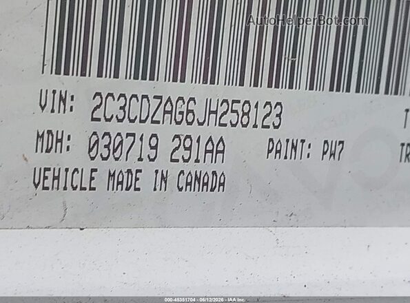 2C3CDZAG6JH258123 2018 DODGE CHALLENGER Белый Вид подкапотного пространства