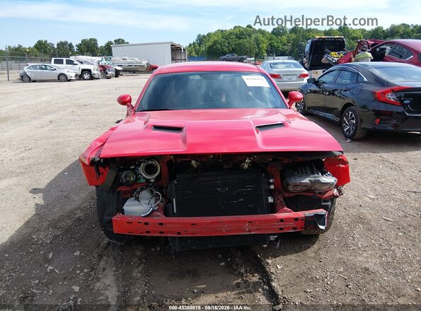 2C3CDZAG7JH334707 2018 DODGE CHALLENGER Красный Вид щитка приборов