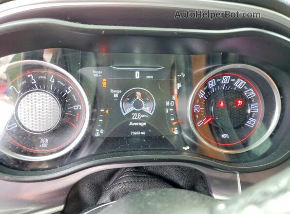 2C3CDZAG7KH744683 2019 DODGE CHALLENGER Green Вид щитка приладів