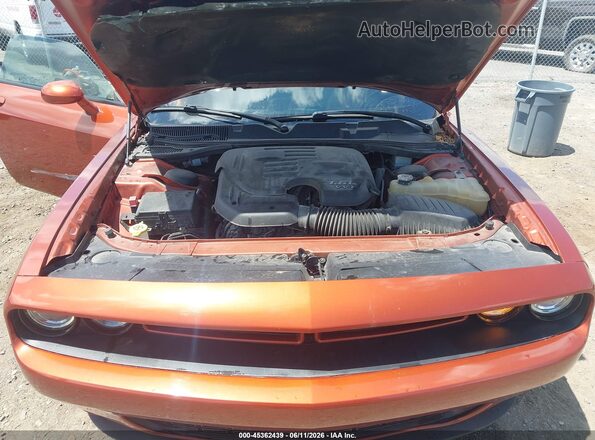 2C3CDZAG7LH218491 2020 DODGE CHALLENGER Orange Հետևի տեսք