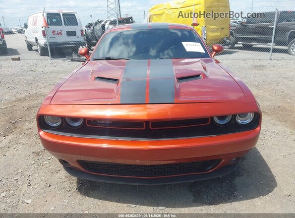 2C3CDZAG7LH218491 2020 DODGE CHALLENGER Orange Սալոնի հետևի տեսք