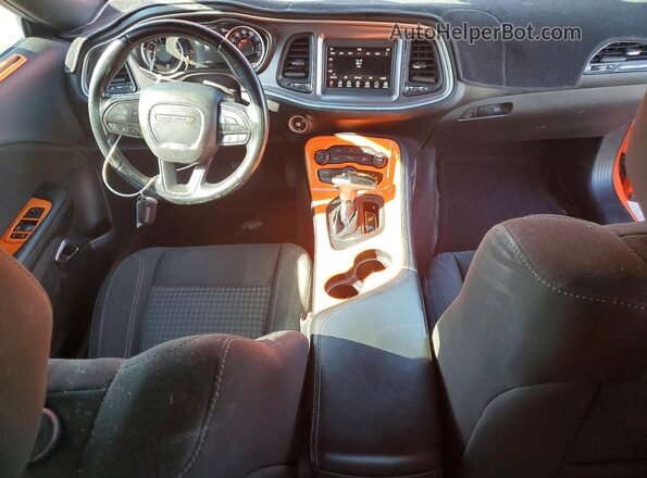 2C3CDZAG7MH623171 2021 DODGE CHALLENGER Orange Вид панелі приладів