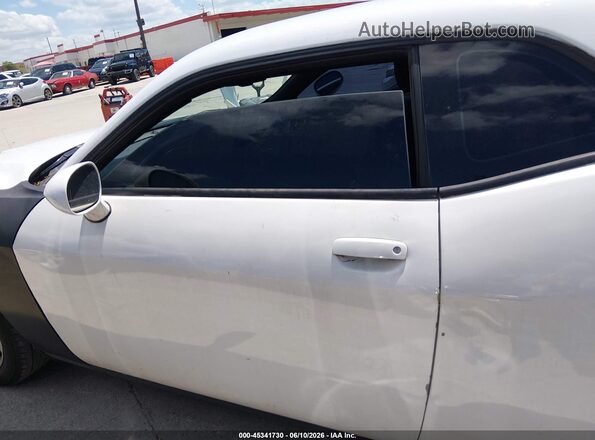 2C3CDZAG8GH184003 2016 DODGE CHALLENGER White 