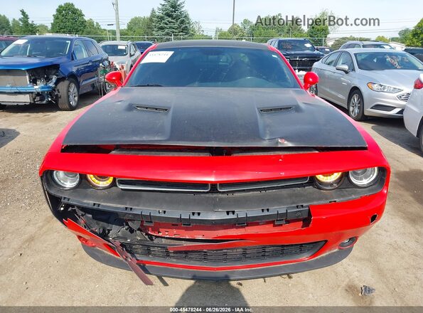 2C3CDZAG8JH118686 2018 DODGE CHALLENGER Red Widok zestawu wskaźników