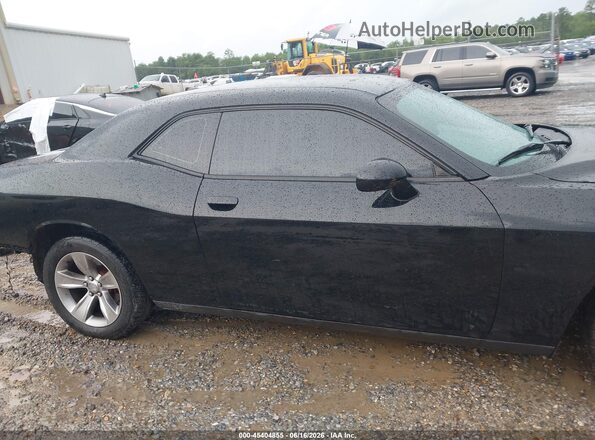2C3CDZAG9GH309607 2016 DODGE CHALLENGER Black Սալոնի հետևի տեսք