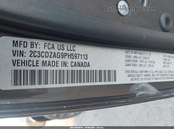 2C3CDZAG9PH597113 2023 DODGE CHALLENGER Gray Widok komory silnika