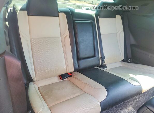 2C3CDZAGXJH229871 2018 DODGE CHALLENGER Красный Вид задних сидений