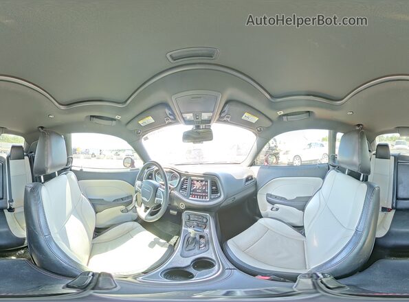 2C3CDZAGXJH229871 2018 DODGE CHALLENGER Красный Панорамный вид салона 360°