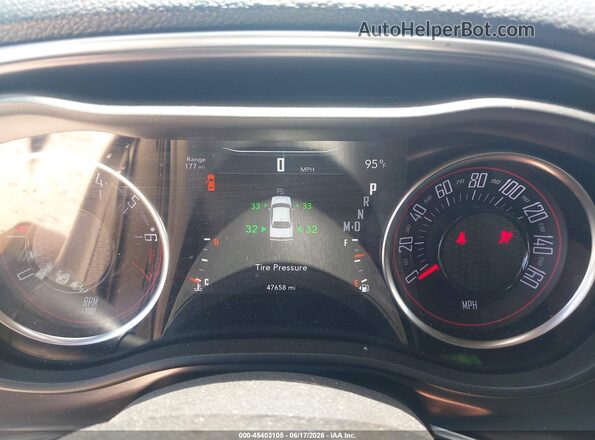 2C3CDZAGXJH322034 2018 DODGE CHALLENGER White Հետևի նստատեղերի տեսք