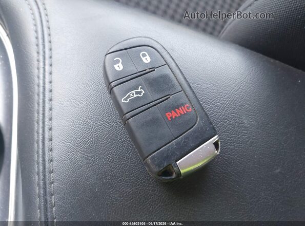 2C3CDZAGXJH322034 2018 DODGE CHALLENGER White Առջևի վահանակի տեսք