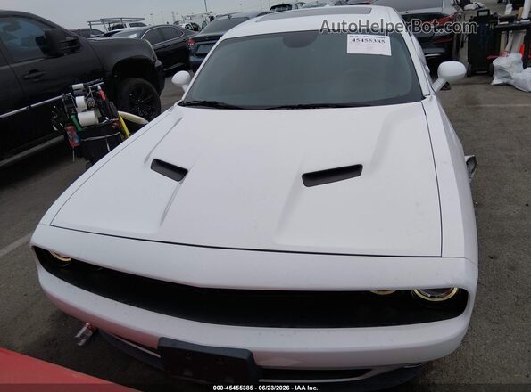 2C3CDZAGXKH503359 2019 DODGE CHALLENGER White Widok zestawu wskaźników