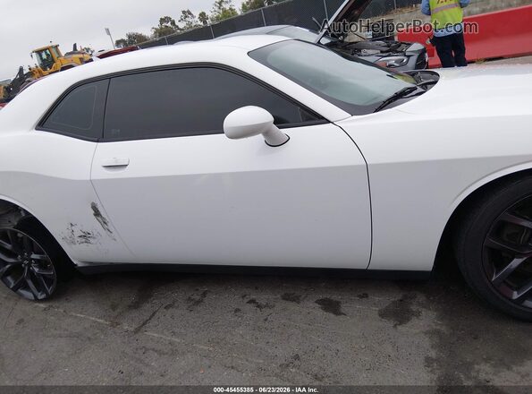 2C3CDZAGXKH503359 2019 DODGE CHALLENGER White Widok wnętrza z tyłu
