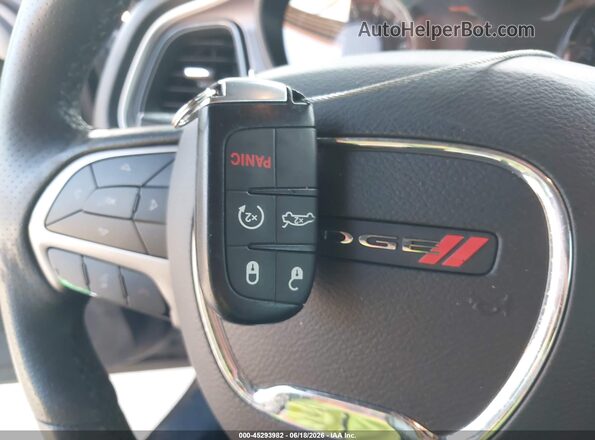 2C3CDZAGXKH557597 2019 DODGE CHALLENGER Black Widok deski rozdzielczej