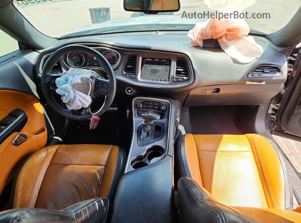 2C3CDZAGXKH623209 2019 DODGE CHALLENGER Black Dashboard view