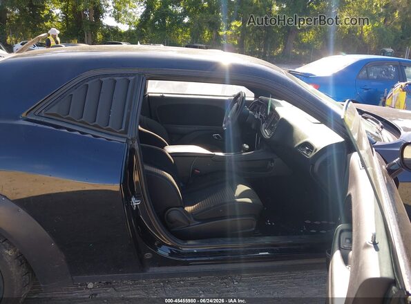 2C3CDZAGXPH602223 2023 DODGE CHALLENGER Черный Вид салона спереди