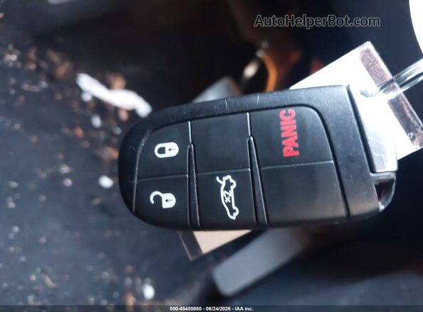2C3CDZAGXPH602223 2023 DODGE CHALLENGER Черный Вид панели приборов