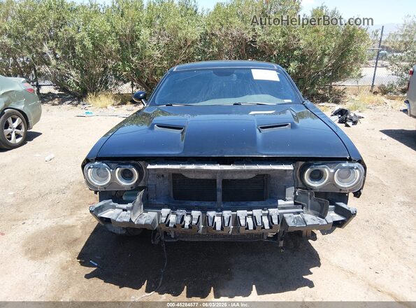 2C3CDZBT0HH578110 2017 DODGE CHALLENGER Черный Вид щитка приборов
