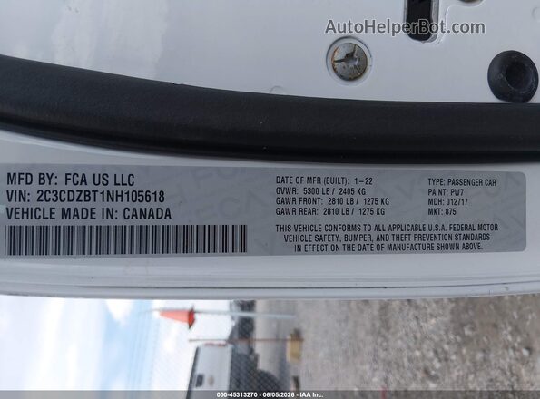 2C3CDZBT1NH105618 2022 DODGE CHALLENGER White Widok komory silnika