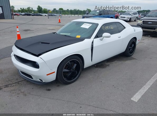 2C3CDZBT2GH255367 2016 DODGE CHALLENGER White Przód lewy